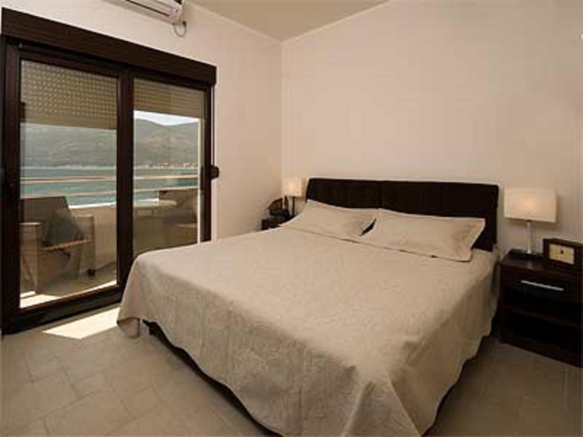Apartments Twins Herceg Novi Rum bild