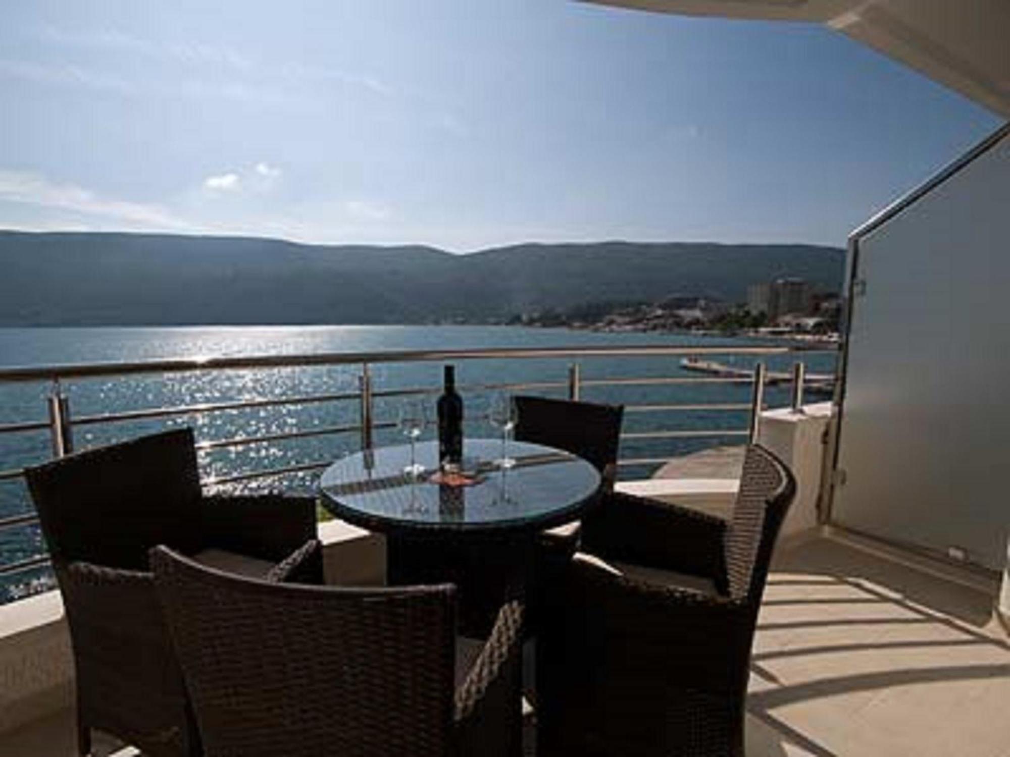 Apartments Twins Herceg Novi Rum bild